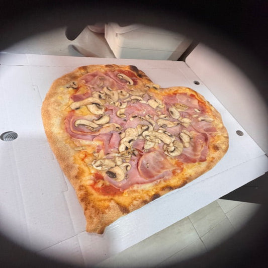 PINCHA EN LA IMAGEN Y SELECCIONA TU PIZZA CORAZON